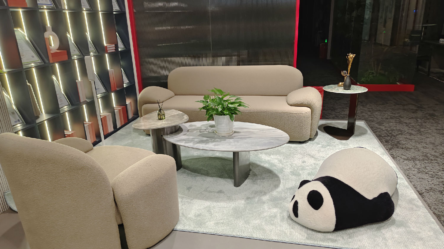 休闲沙发.jpg 休闲沙发.jpg